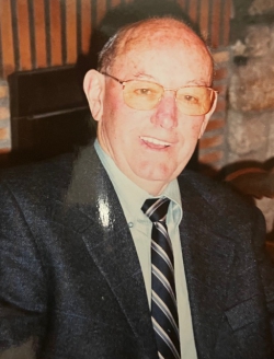 Jean, tr�s jovial avait toujours plein d'histoires � raconter