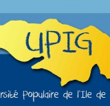 Sur le bleu de la mer l'ile de Groix occupe tout le centre en jaune, UPIG y figure au milieu
